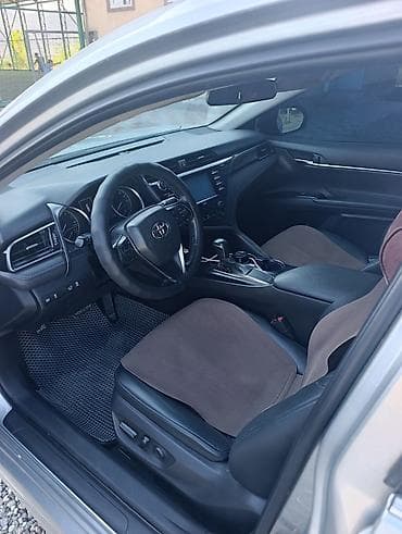 авто товары: Toyota Camry: 2020 г., 2.5 л, Автомат, Бензин, Седан — 8