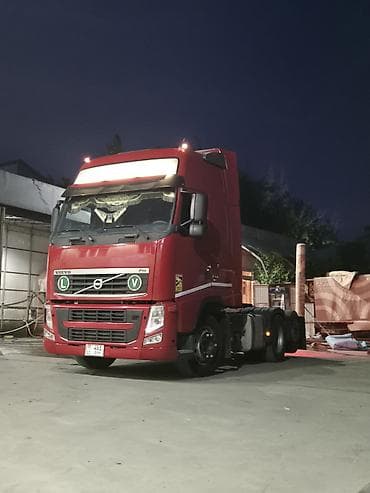 кабина на вольво: Тягач, Volvo, Без прицепа — 3
