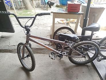 BMX Подойдет для обучения базовым трюкам, катания по парку и улице