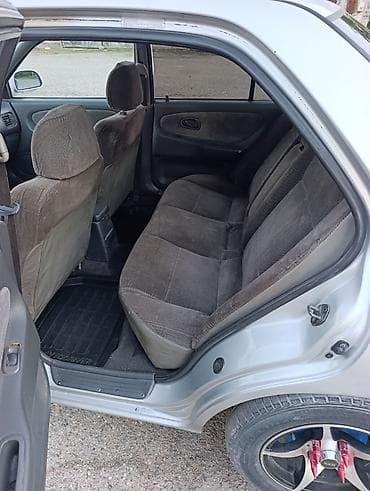 ласети автамат: Mitsubishi Lancer: 1992 г., 1.6 л, Ручные, Бензин, Седан — 8