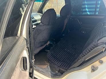 audi 90: Volkswagen Golf: 1992 г., Механика, Дизель, Хэтчбэк — 3