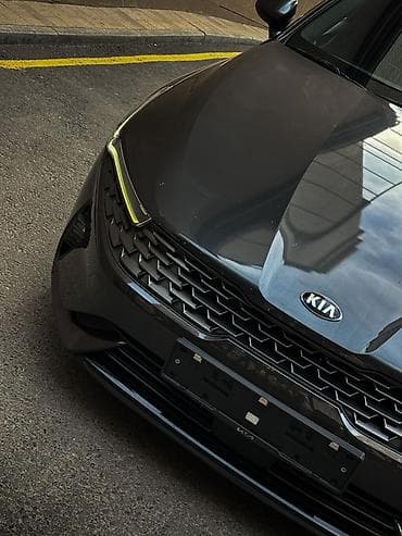 Kia K5: 2021 г., 2 л, Вариатор, Гибрид, Седан — 2