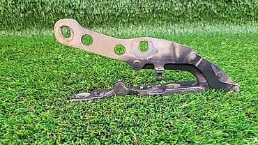 bew e34: Петля капота R Е46 8 200 124 Год 2004 В отличном состоянии, очень — 3