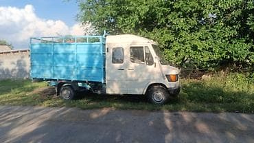 2 8: Грузовик, Mercedes-Benz, Стандарт, Б/у — 1