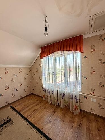 Дома: 170 м², 4 комнаты — 10