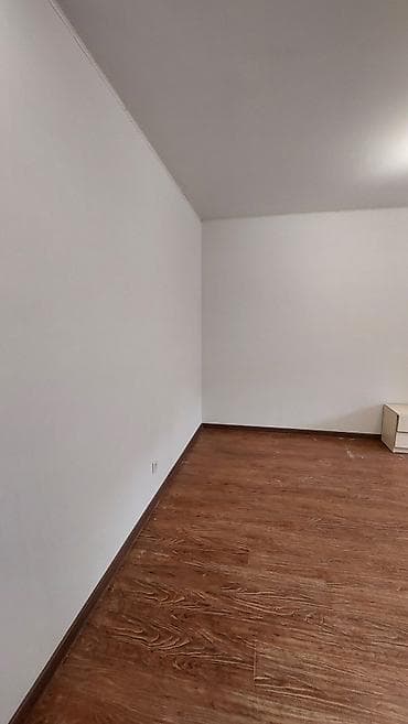 квартира за 15000: 1 комната, 30 м², Хрущевка, 1 этаж, Косметический ремонт — 3