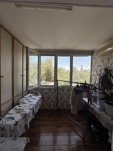Недвижимость: 3 комнаты, 58 м², 104 серия, 4 мкр 104 серия, 2 этаж, Косметический ремонт — 3