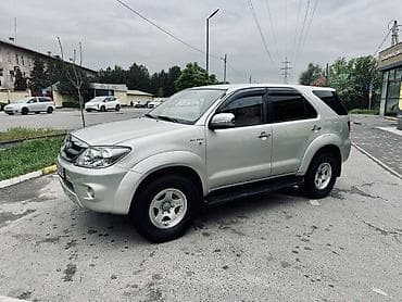 такта фуранер: Toyota Fortuner: 2007 г., 2.7 л, Механика, Бензин, Внедорожник — 2