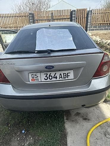 mazda 7: Ford Mondeo: 2004 г. — 3