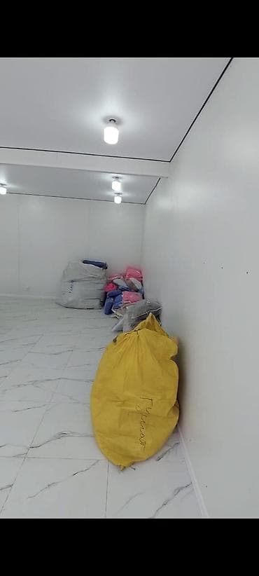 бизнес сатылат: Дүкөндөрдү сатуу 46 м², Жаңы ремонт, Видеокөзөмөлү менен, 1 кабат — 10