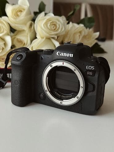 cctv camera: Canon EOS R6 + объектив Canon RF 50mm F1.8 STM Полноформатная — 2