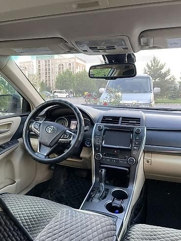 corolla 2004: Toyota Camry: 2015 г., 2.5 л, Автомат, Гибрид, Седан — 6