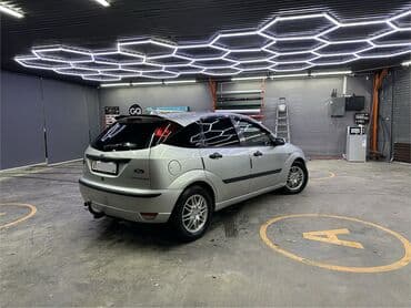 210 миленум: Ford Focus: 2003 г., 2 л, Автомат, Бензин, Хэтчбэк — 2