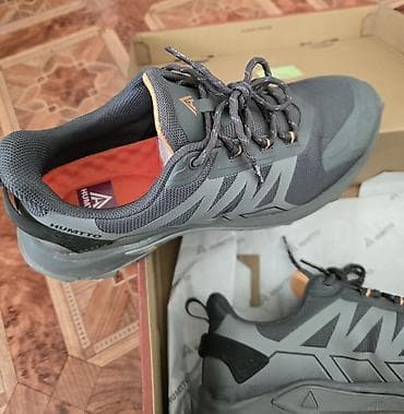 хуром отук: Мужские кроссовки, 41, Б/у, цвет - Серый — 5