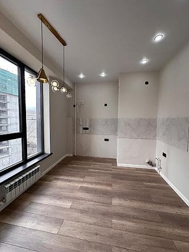 Квартиры: 4 комнаты, 93 м², Элитка, 11 мкр Элитка, 8 этаж — 6