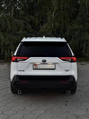 range rover 2004: Toyota RAV4: 2019 г., 2.5 л, Автомат, Гибрид, Кроссовер — 4