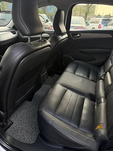 infinity qx: Renault Arkana: 2023 г., 1.6 л, Автомат, Бензин, Кроссовер — 7