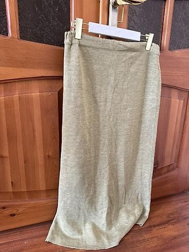 Личные вещи: Набор женской одежды (4 предмета): 1) Платок/бандана с принтом — 9