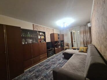 продаю квартиру 4 микрорайон: 1 комната, 32 м², 104 серия, 1 этаж, Евроремонт — 2