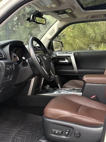 Продажа авто: Toyota 4Runner: 2023 г., 4 л, Автомат, Бензин, Внедорожник — 7