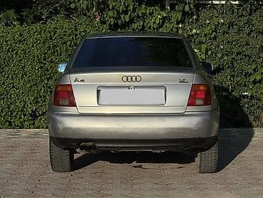 Audi A4: 1996 г., 1.8 л, Механика, Бензин, Седан — 6