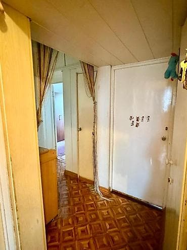 3 комнатная квартира асанбай: 3 комнаты, 82 м², 106 серия, 2 этаж, Старый ремонт — 4