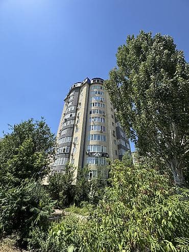 южный микрорайон: 3 комнаты, 83 м², Элитка, 10 этаж, Евроремонт — 8