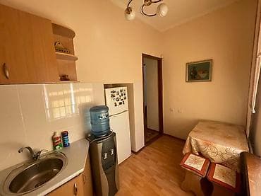 osh flat: 🏡 Сдается 2-комнатная квартира на длительный срок! 📍 Адрес: пр. Чуй / — 1