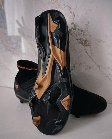 Футбольные бутсы adidas Predator (FG) - Тип: бутсы для натурального