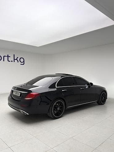 мерс 124 дверные карты: Mercedes-Benz E-Class: 2019 г., 2 л, Автомат, Бензин, Седан — 7
