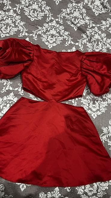 прокат кыргызских платьев бишкек: Вечернее платье, Короткая модель, Атлас, С рукавами, Открытая спина, S — 1