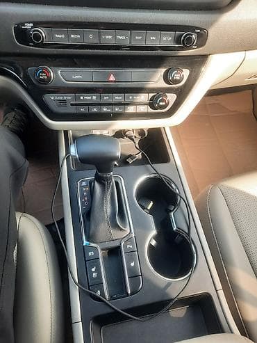 мотор кармаган: Kia Carnival: 2020 г., 2.2 л, Автомат, Дизель, Вэн/Минивэн — 10