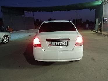 nissan maxima: Daewoo Kalos: 2002 г., 1.5 л, Механика, Бензин, Седан — 6