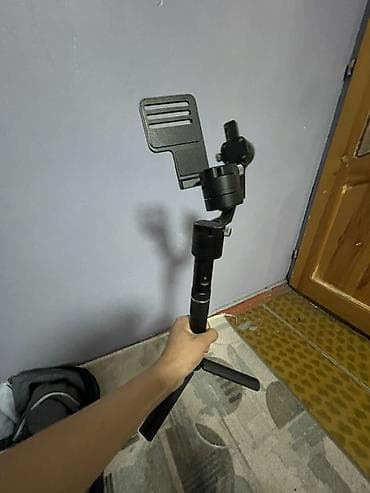 macbook pro 13 3: Стабилизатор для камер Zhiyun (трёхосевой гимбал) с кейсом 20000 сом — 2