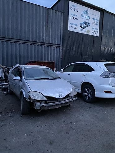 Транспорт: Nissan Primera (P12), серебристый хэтчбек/лифтбек, разбирается на — 4