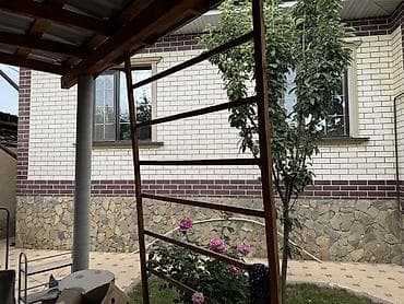 частный дом токмок: Продаётся благоустроенный частный дом с ухоженным двором и садом. По — 10