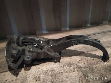 охотничий магазин ош: Передняя правая Ступица Jaguar Б/у, Оригинал — 1