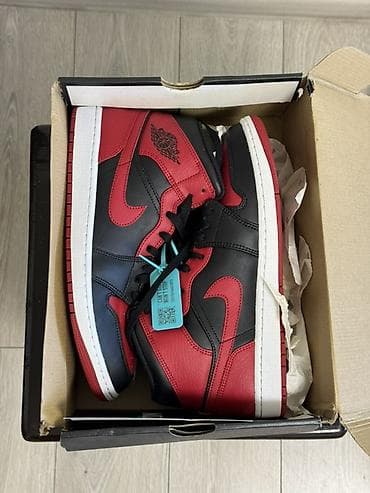 Эркектердин кроссовкасы, 44, 45, Nike, Жаңы, түсү - Кара