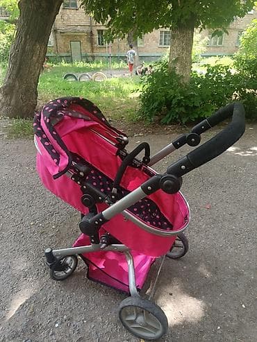Оюнчуктар: Коляска для кукол. состояние новой, почти не пользовались. цена 3000 — 2