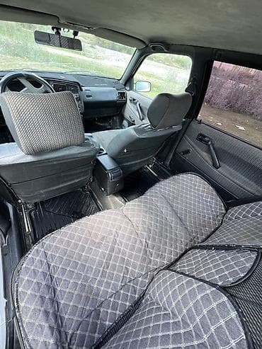 roewe ei6: Volkswagen Passat: 1993 г., 1.8 л, Механика, Бензин, Седан — 7