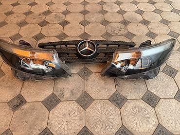 Комплект передних фар Mercedes-Benz