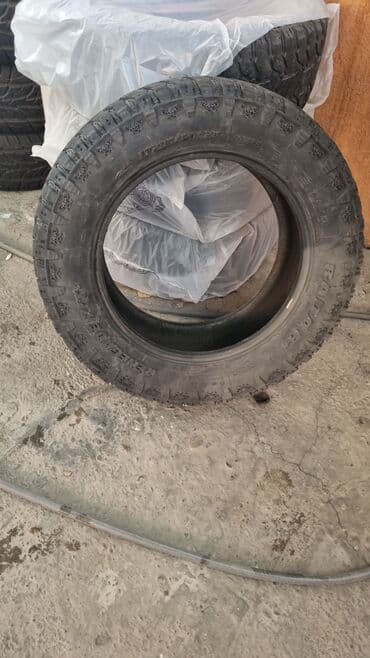 шины внедорожные: Шины 295 / 60 / R 20, Всесезонная, Б/у, Внедорожные (АТ/МТ) — 4