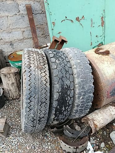 Грузовые шины (комплект разносостава) - Тип: радиальные