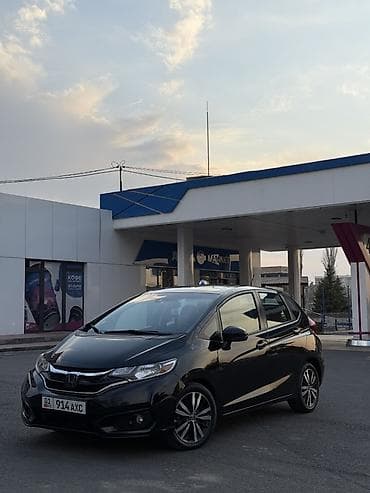 Honda Fit: 2019 г., 1.5 л, Вариатор, Бензин, Хэтчбэк