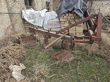 пресс подборшик класс: Модель: 80, Б/у, 1984 г., Трактор с другими агрегатами — 10