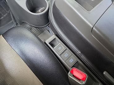 митцубиси кантер: Hyundai Porter: 2020 г., Автомат, Электромобиль — 8