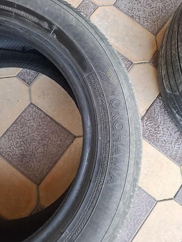 резина на gx: Шины 235 / 55 / R 17, Всесезонная, Б/у, 1 шт, Внедорожные (АТ/МТ), Yokohama — 8