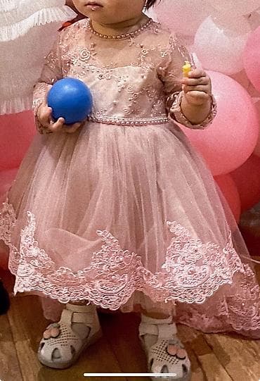 вещи на девочку 3 4 года: Детское платье, Б/у — 3