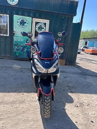 Скутер SYMCO (SYC) городской/туринговый шлем в подарок - Кузов