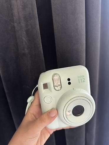 скупка фотоаппараты: Fujifilm Instax Mini 12 — компактная моментальная камера мятного — 2